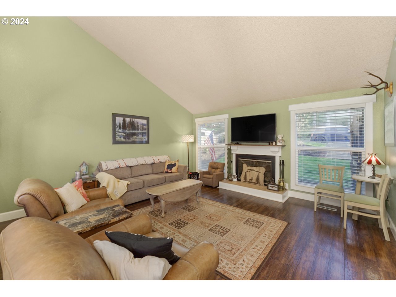 6966 Jessica Drive Springfield, OR 97478 - Photo 4 of 18 Gallery Image 4