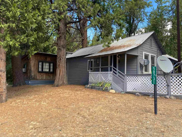 a front view of house with yard
