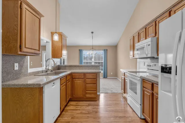 $325,000 | 528 Durham Court, Lawrence, KS 66049