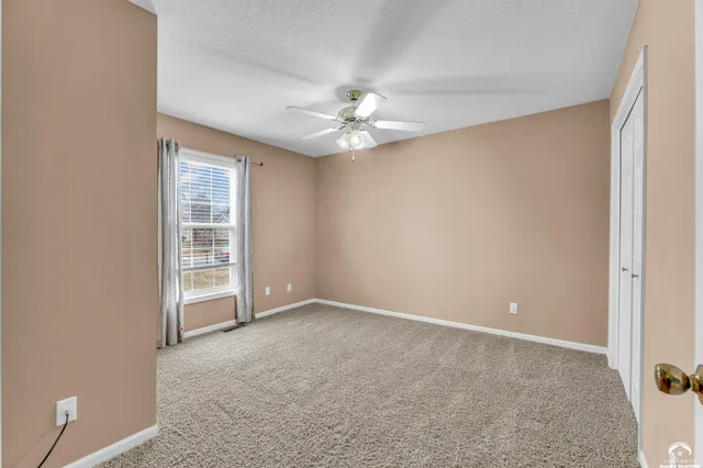 $325,000 | 528 Durham Court, Lawrence, KS 66049