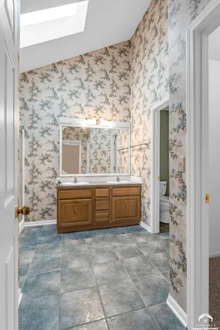 $325,000 | 528 Durham Court, Lawrence, KS 66049