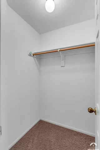 $325,000 | 528 Durham Court, Lawrence, KS 66049