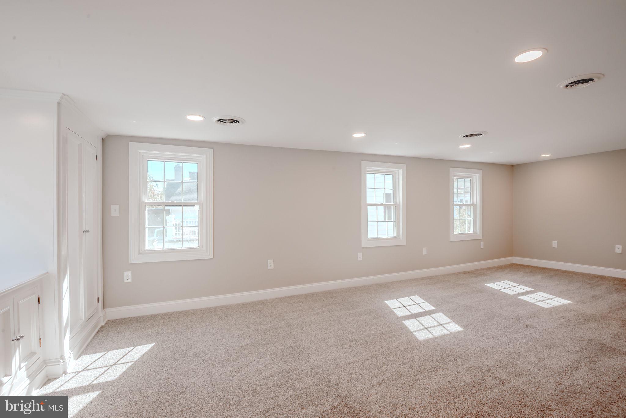319 Union Street Milton, DE 19968 - Photo 38 of 61 a view of livingroom with windows