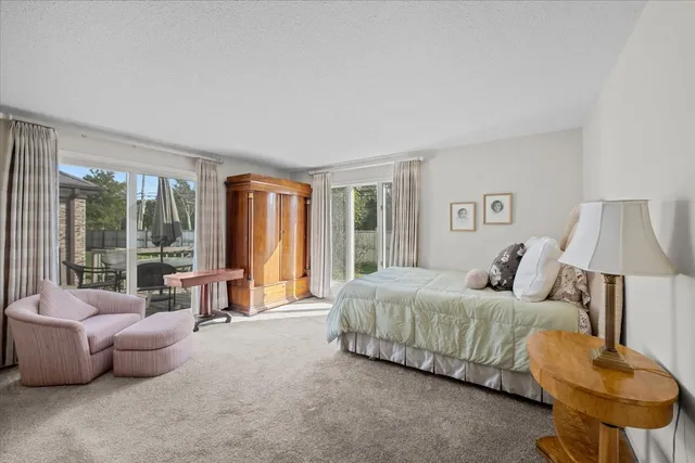 $500,000 | 320 Buckthorn Circle, Northbrook, IL 60062