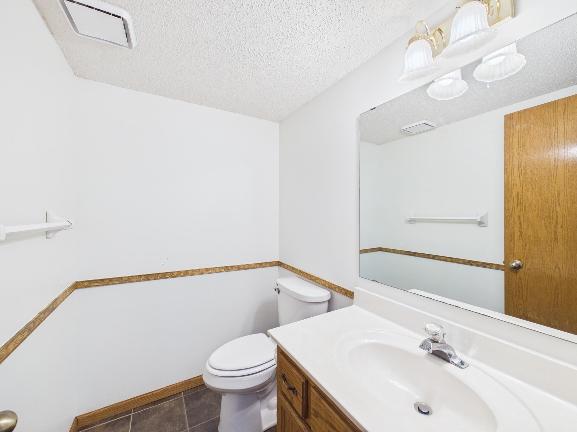 1952 Park Ridge Court Chaska, MN 55318 - Photo 22 of 40 Gallery Image 22