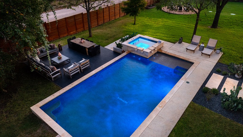 271 Smokehouse Road Fredericksburg, TX 78624 - Photo 55 of 100