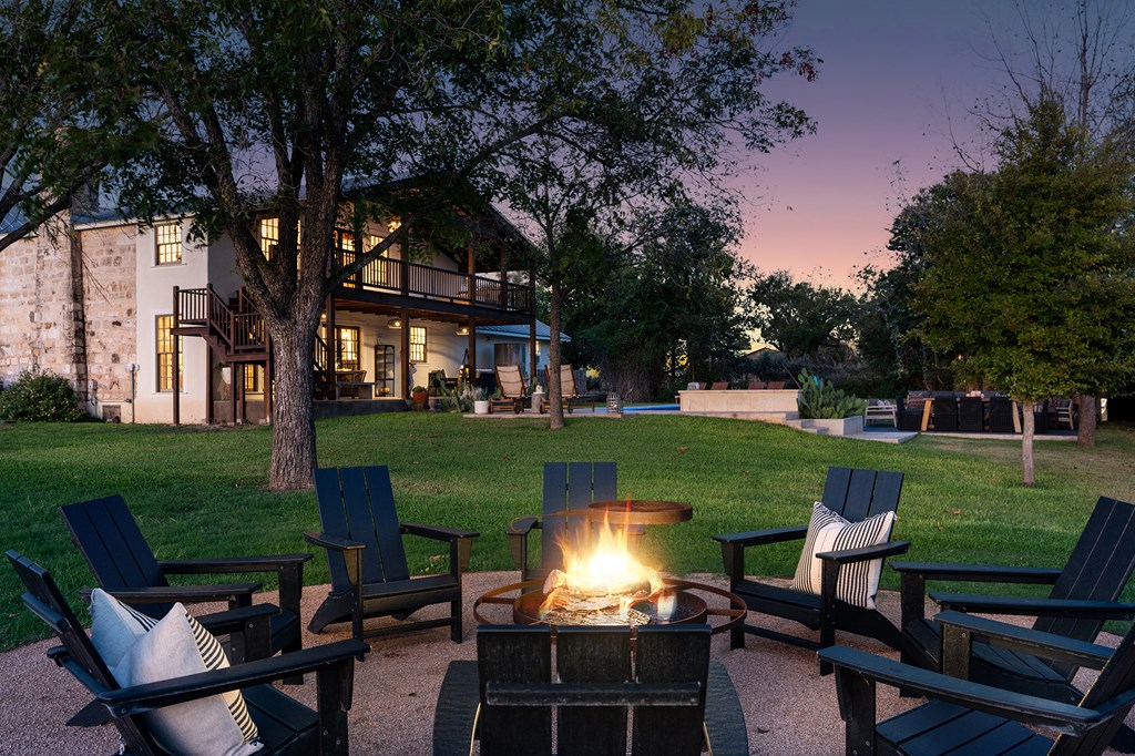 271 Smokehouse Road Fredericksburg, TX 78624 - Photo 56 of 100