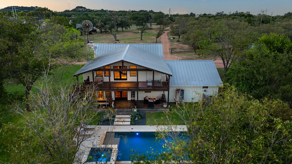 271 Smokehouse Road Fredericksburg, TX 78624 - Photo 58 of 100