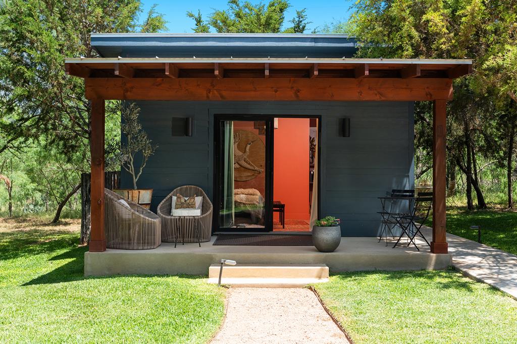 271 Smokehouse Road Fredericksburg, TX 78624 - Photo 83 of 100