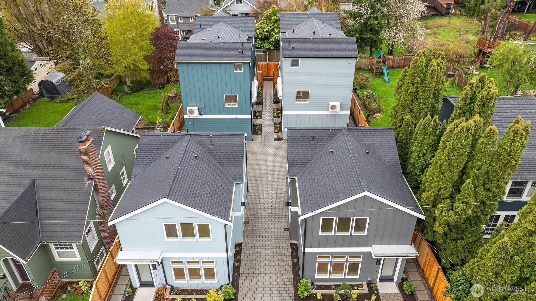 537 North 70th Street Seattle, WA 98103 - Photo 31 of 33