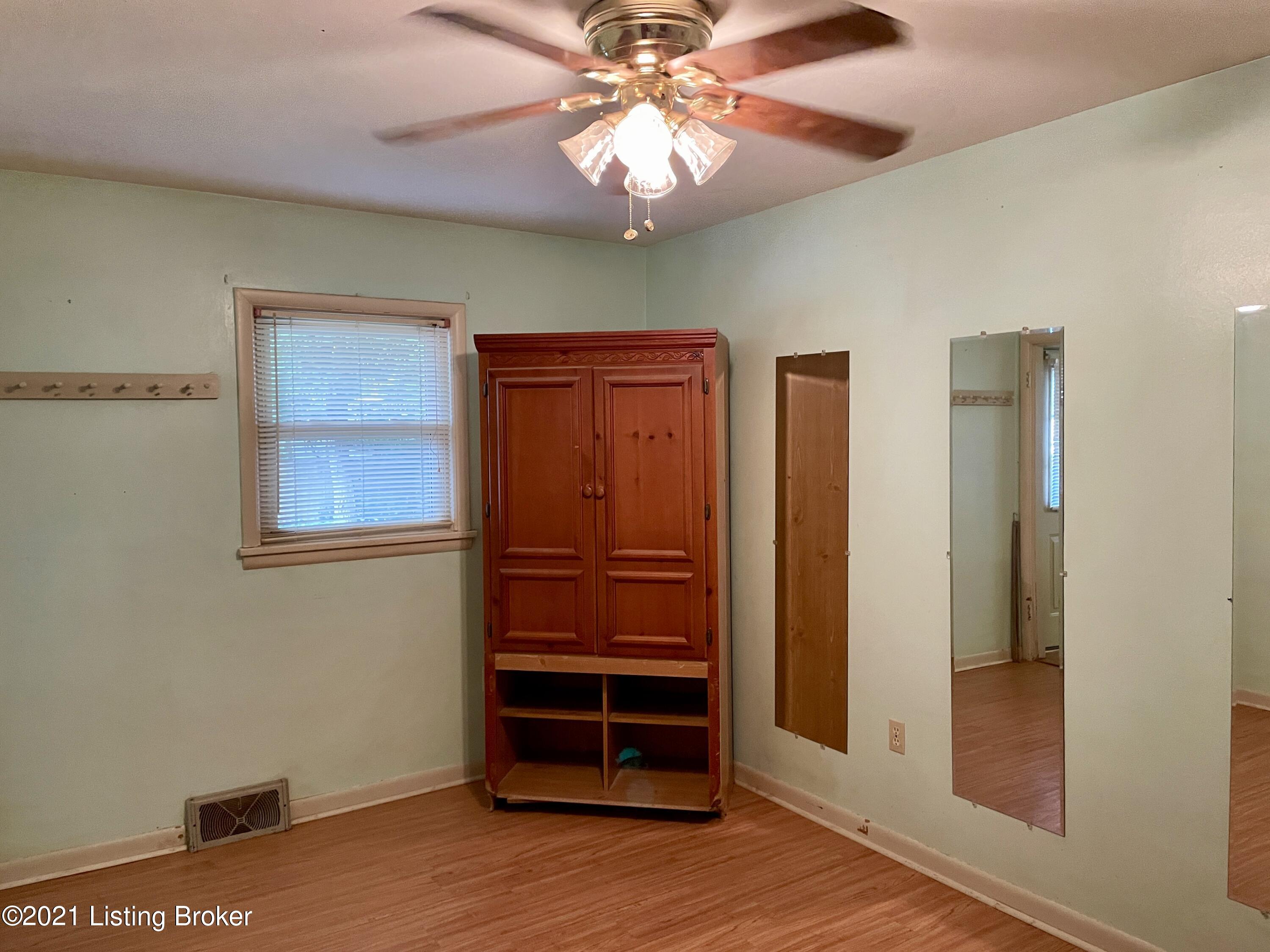 8805 Terry Road Louisville, KY 40258 - Photo 15 of 46 fullsizeoutput_11c8