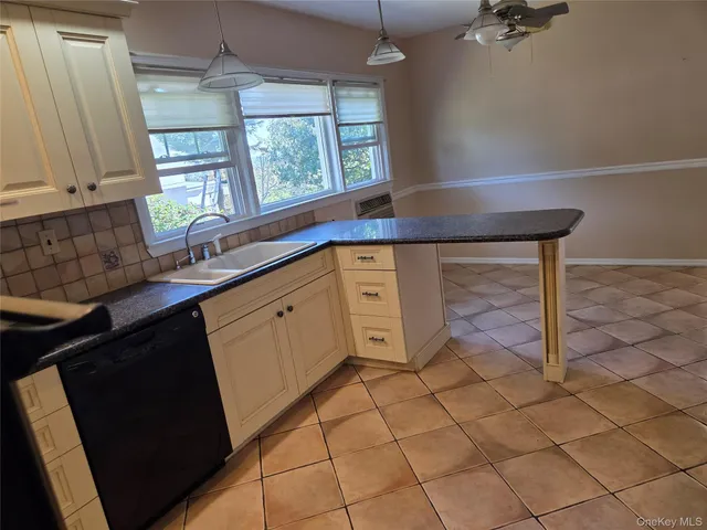 $5,500 | 173 Underhill Street, Yonkers, NY 10710