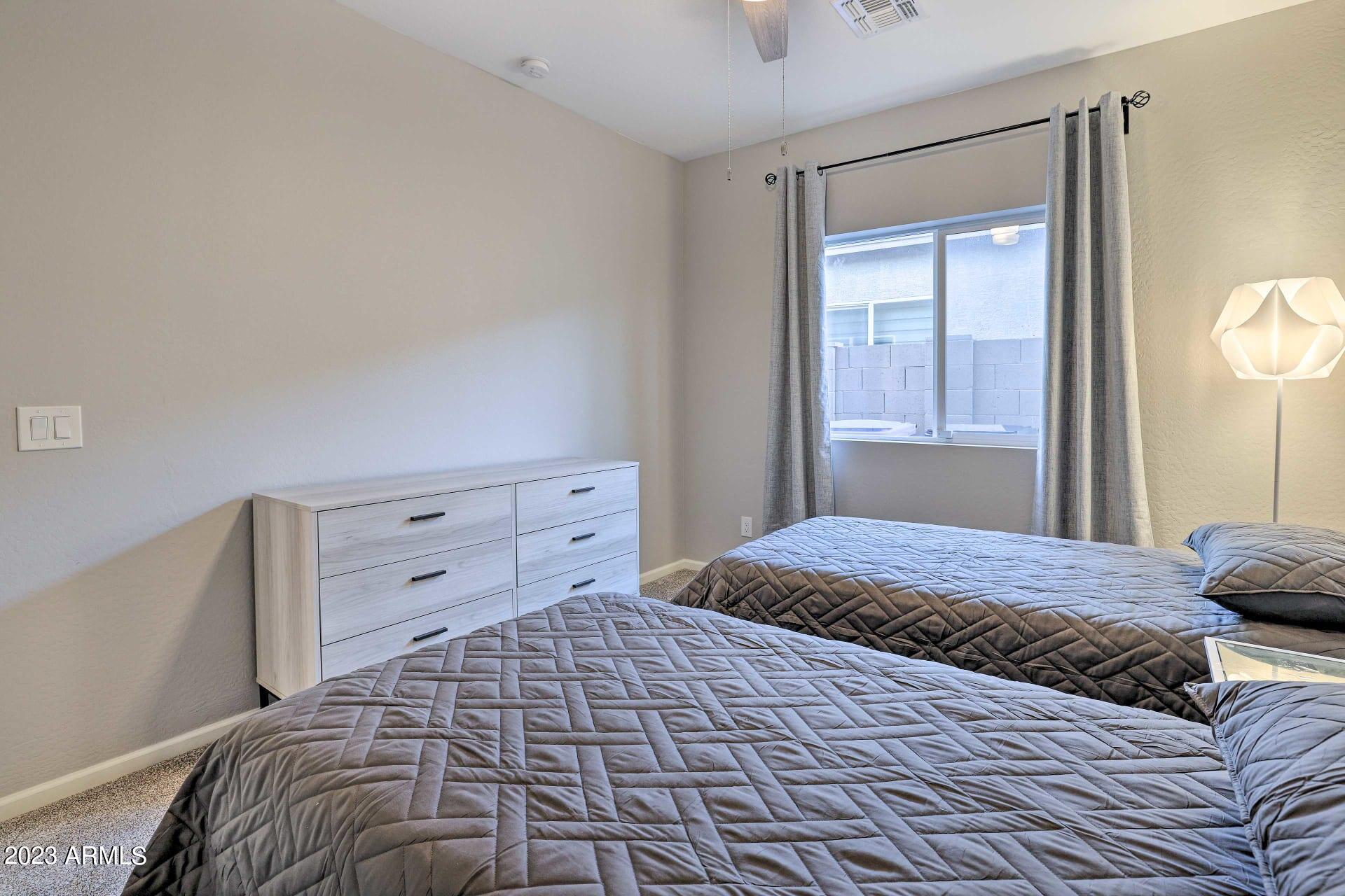516 West Harwell Road Phoenix, AZ 85041 - Photo 20 of 26 meei7bqx