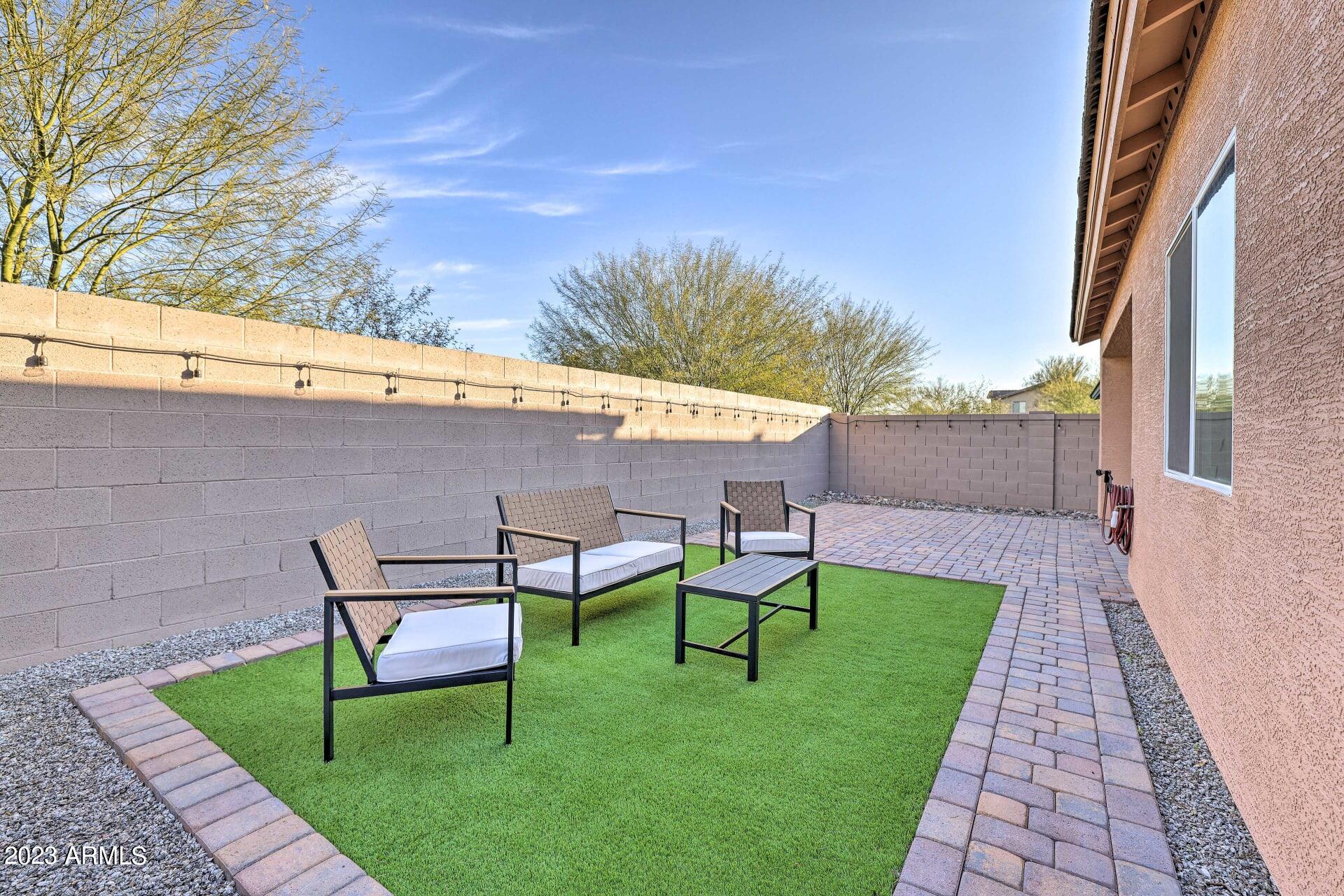 516 West Harwell Road Phoenix, AZ 85041 - Photo 25 of 26 gkrwcnnw