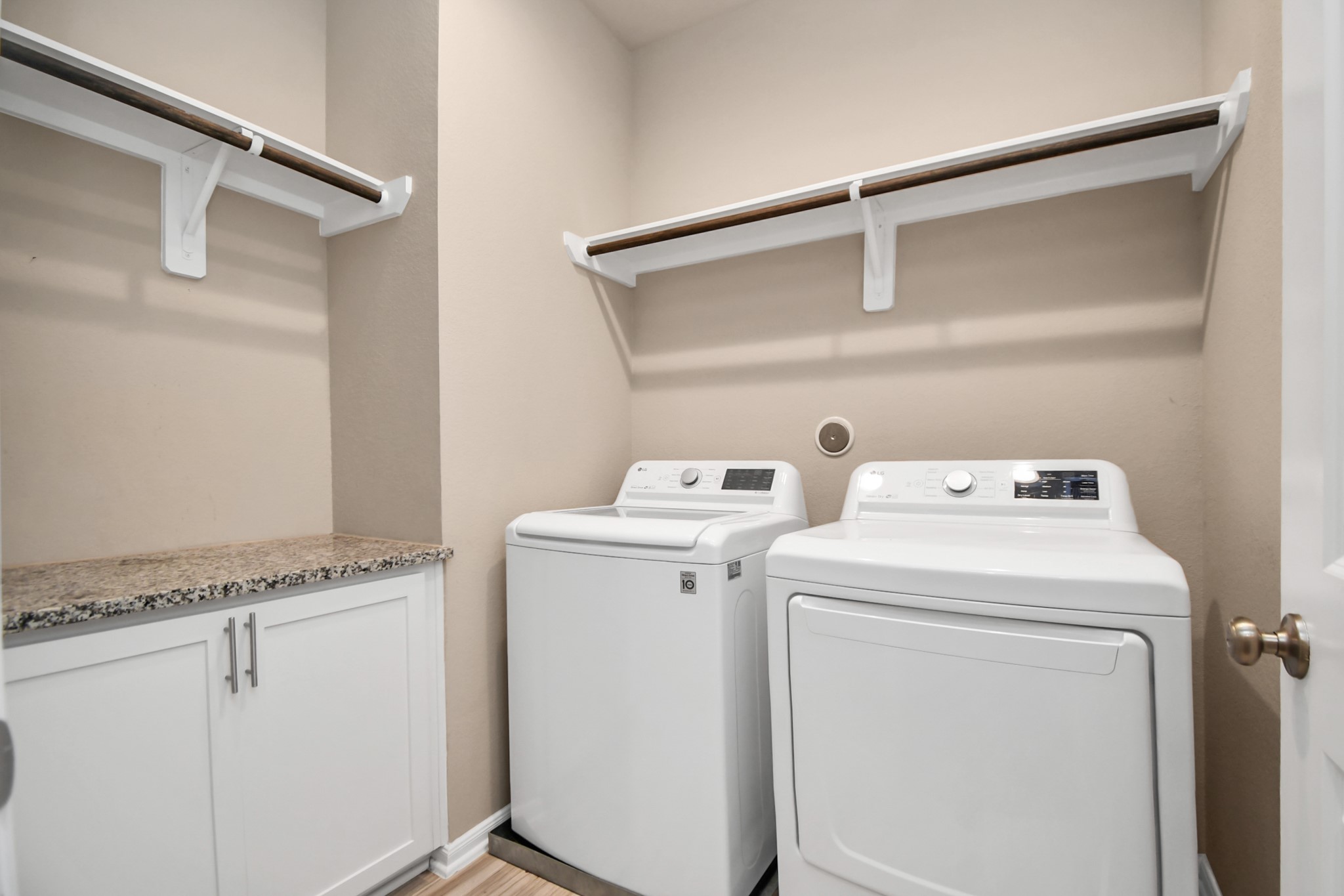 4220 Merry Mill Drive Spring, TX 77386 - Photo 36 of 44 a utility room with dryer and washer