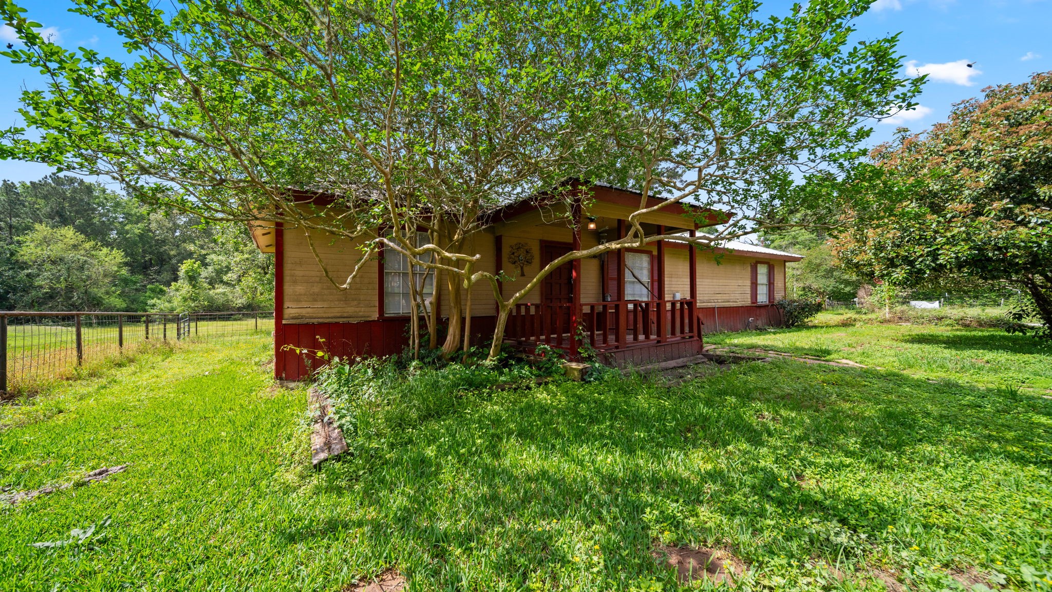 4027 Spring Branch Road Montgomery, TX 77316 - Photo 2 of 19