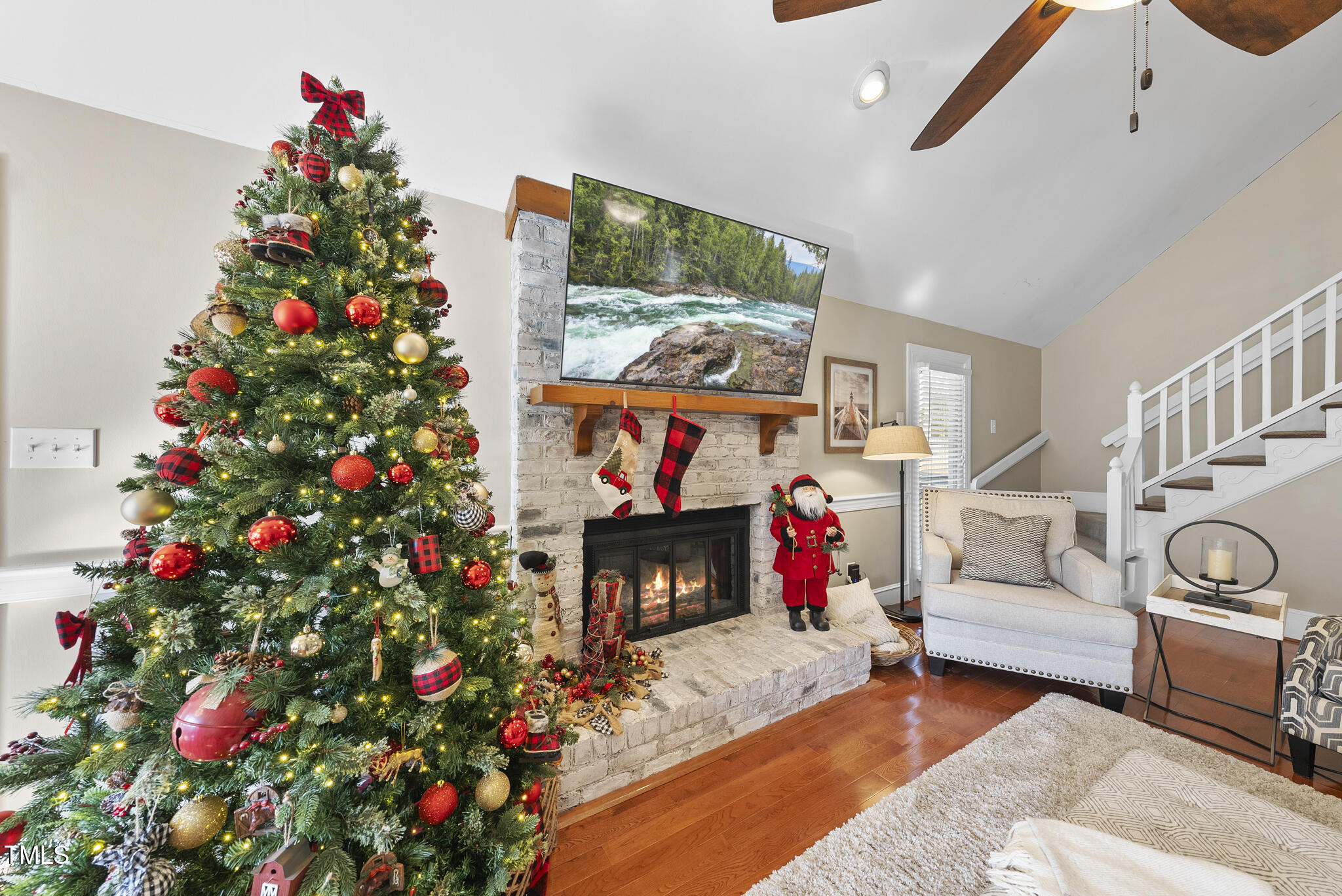 2400 Trusty Trail Raleigh, NC 27615 - Photo 4 of 29 DSC05782