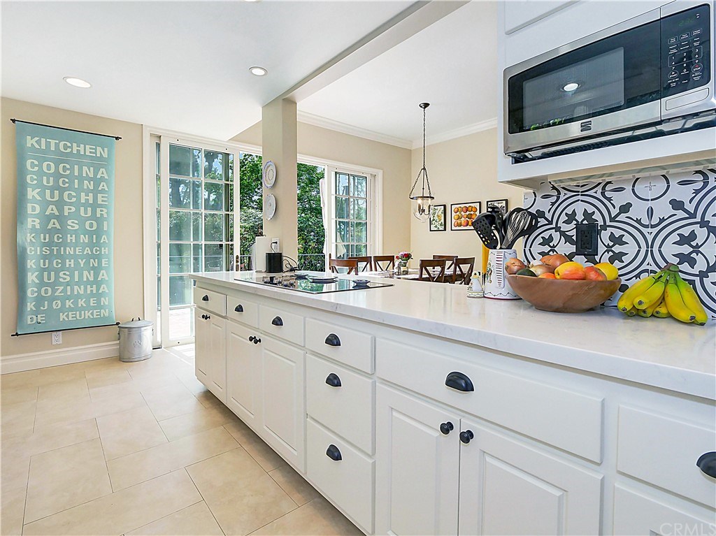 1201 Vía Gabriel Palos Verdes Estates, CA 90274 - Photo 9 of 33