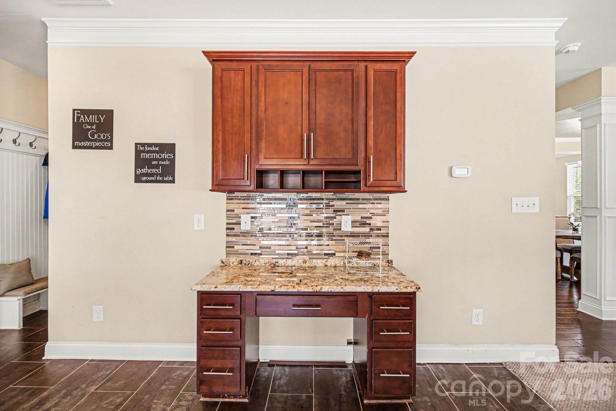 2506 Copperleaf Court High Point, NC 27265 - Photo 11 of 36