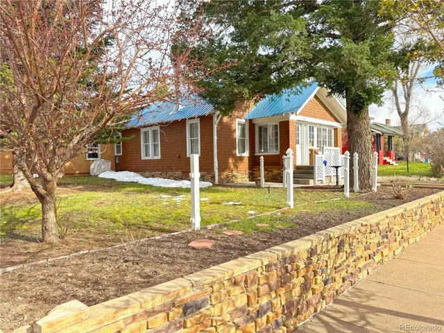 $495,000 | 209 3rd Street, Westcliffe, CO 81252