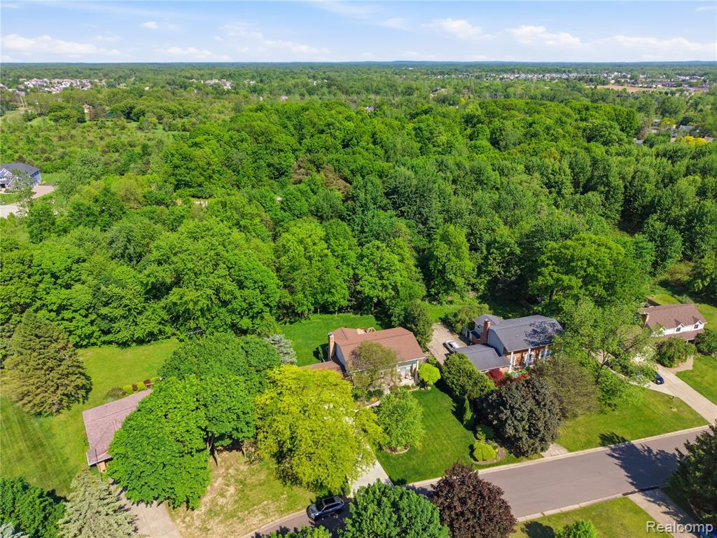 6211 Kings Scepter Road Grand Blanc, MI 48439 - Photo 72 of 82