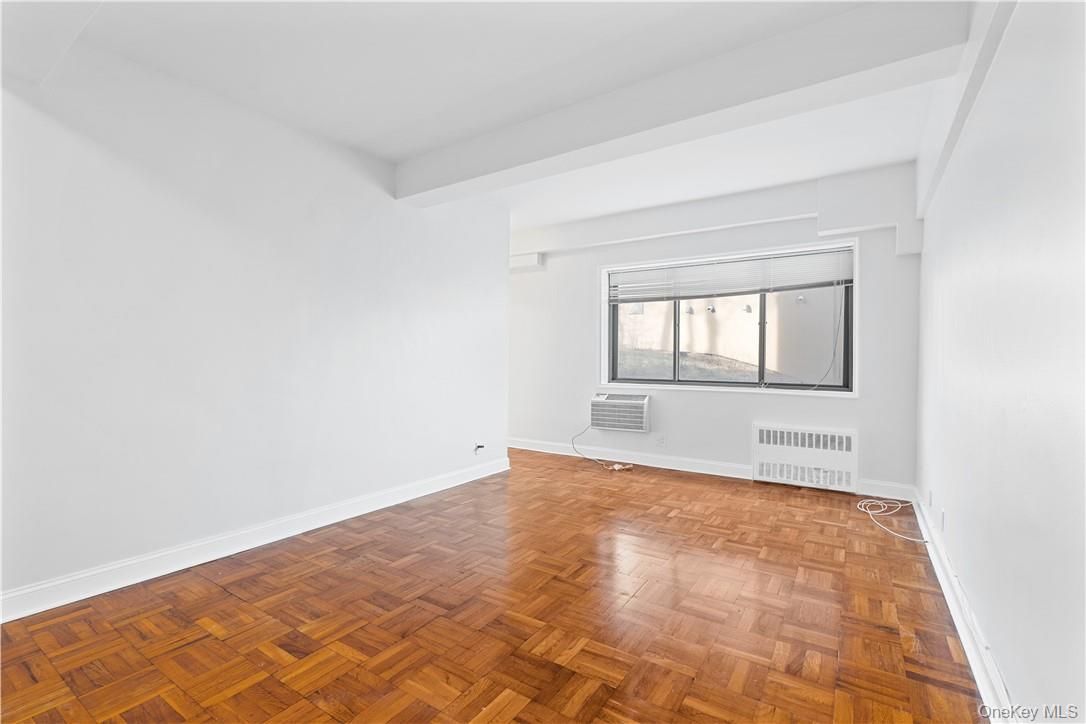 411 Bronx River Road, Unit 2K Yonkers, NY 10704 - Photo 5 of 16