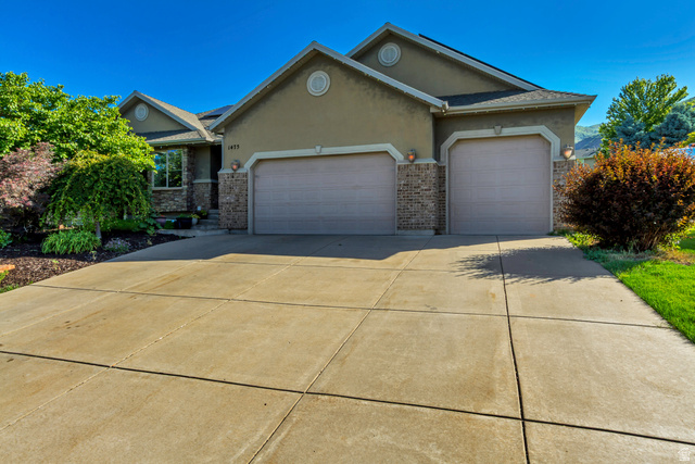1475 Harvey Road Fruit Heights, UT 84037 - Photo 3 of 49