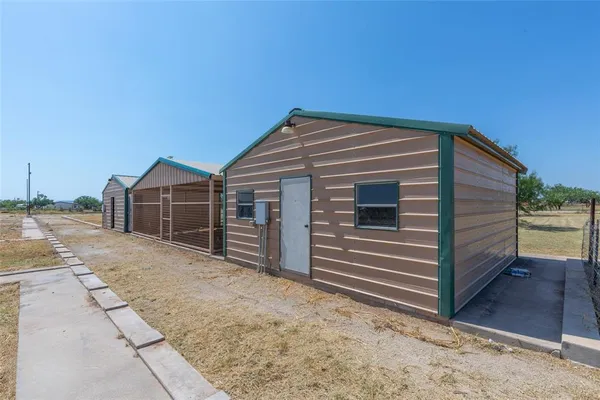 $289,999 | 149 Davis Lane, Merkel, TX 79536