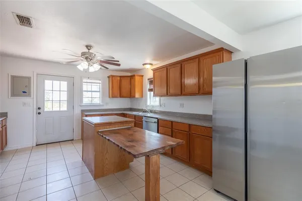 $289,999 | 149 Davis Lane, Merkel, TX 79536