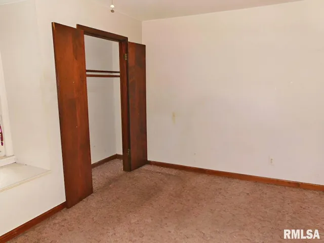 $29,900 | 423 South Lincoln Boulevard, Centralia, IL 62801