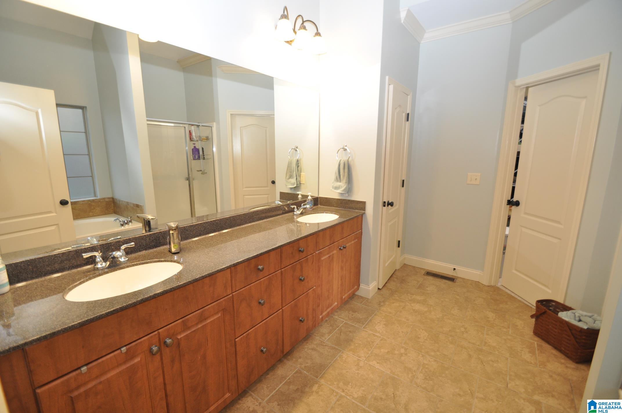 445 Ramsgate Drive Alabaster, AL 35114 - Photo 11 of 22