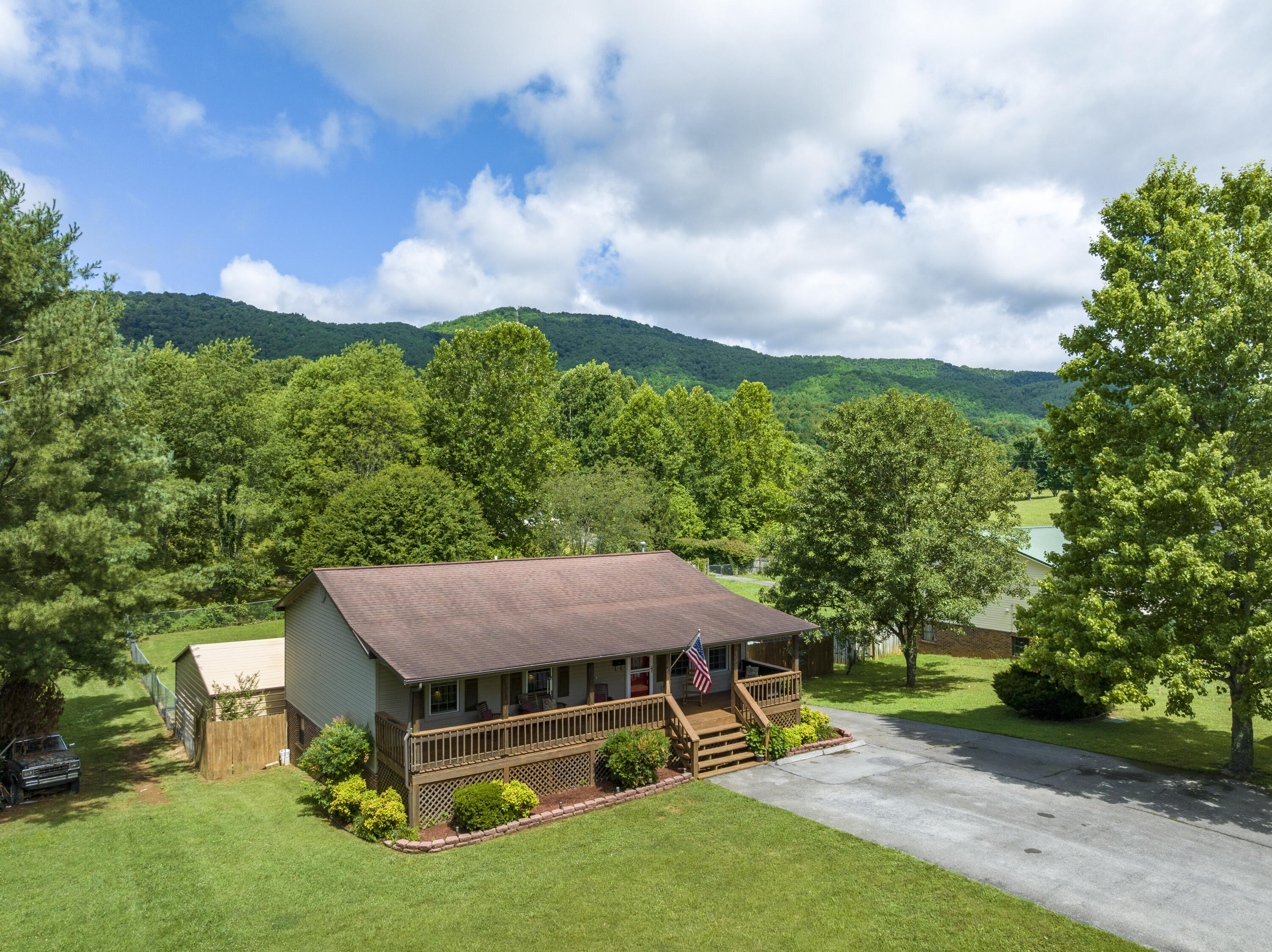 1009 Gouge Road Unicoi, TN 37692 - Photo 54 of 65 GougeAerials-2