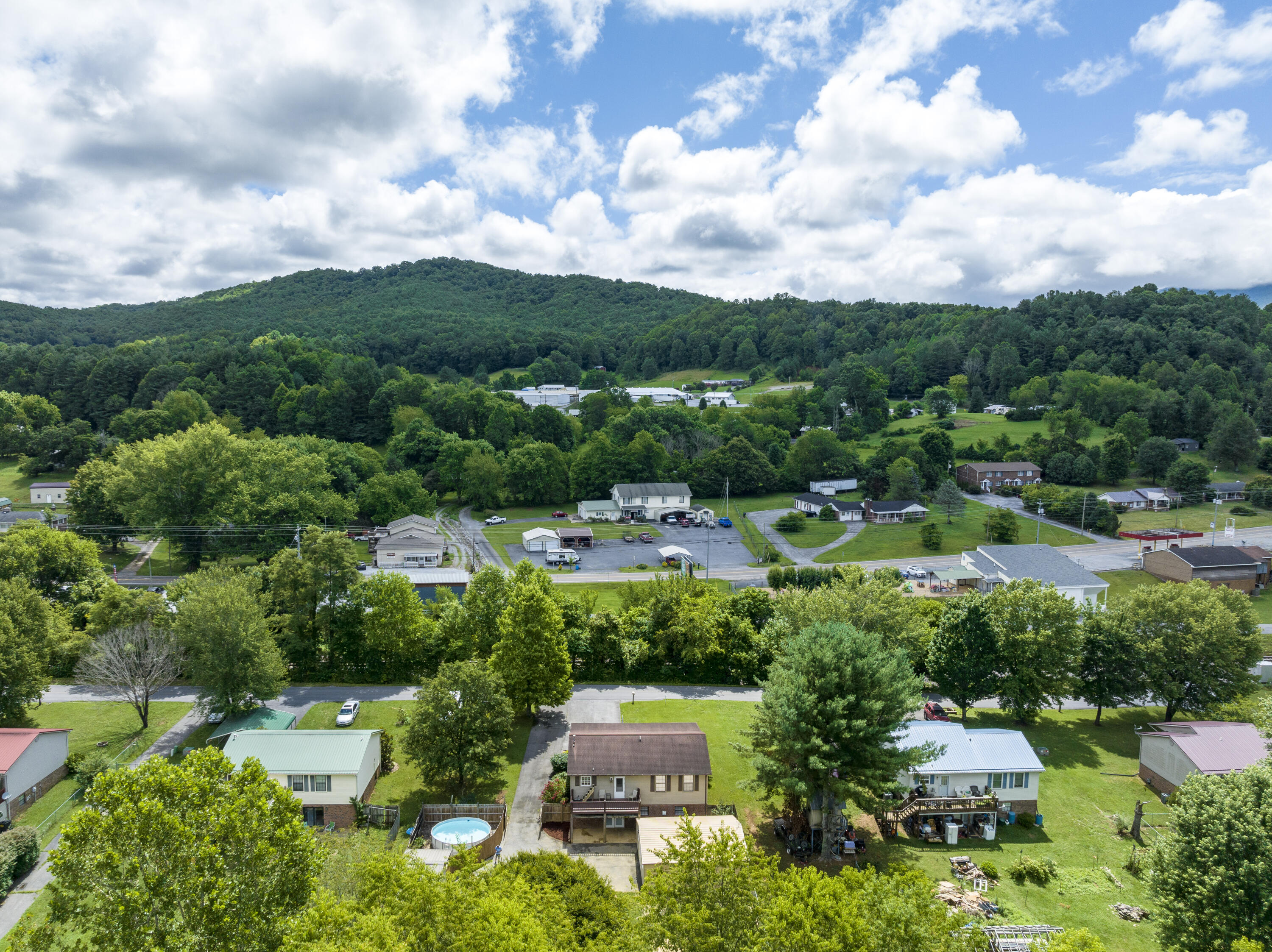 1009 Gouge Road Unicoi, TN 37692 - Photo 58 of 65 GougeAerials-6