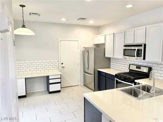 $374,999 | 7876 Territorial Street, Las Vegas, NV 89149
