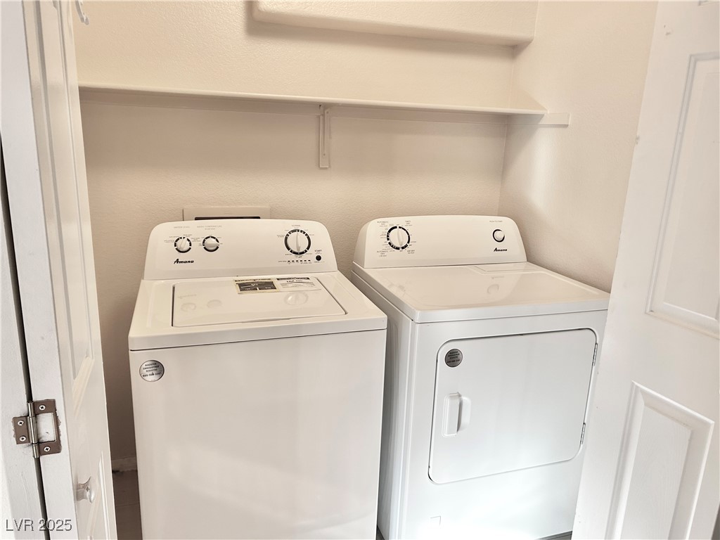 7876 Territorial Street Las Vegas, NV 89149 - Photo 9 of 30 Laundry Area