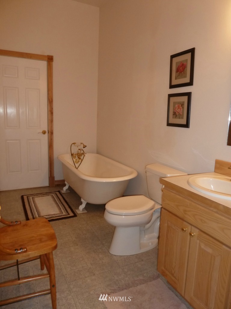 69 Butler Mill Road Elma, WA 98541 - Photo 12 of 15 Gallery Image 12