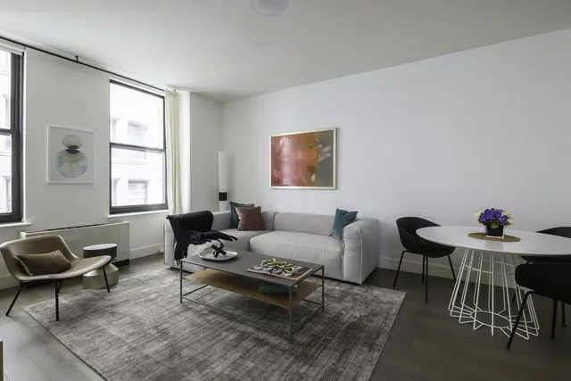 $955,000 | 25 Broad Street, Unit 11G | Financial District
