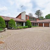 $725,000 | 53 Hawthorne Lane, Barrington Hills, IL 60010