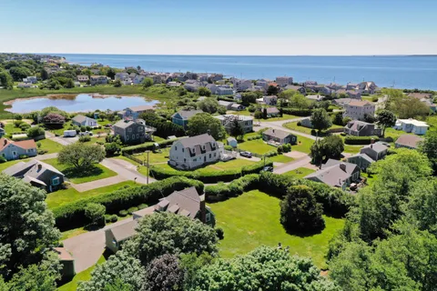 $1,800,000 | 66 Fresh River Lane, Falmouth, MA 02540