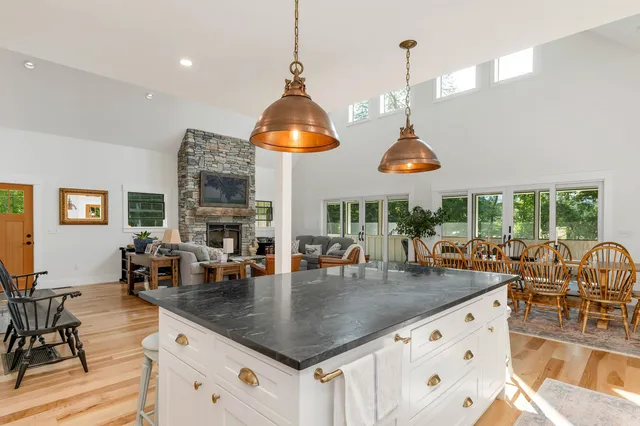 $1,355,000 | 114 Cobb Farm Road, Bartlett, NH 03812