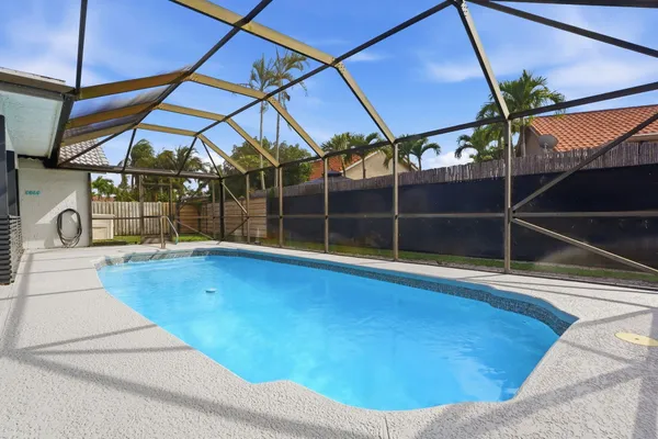 $4,300 | 9284 Laurel Green Drive, Boynton Beach, FL 33437