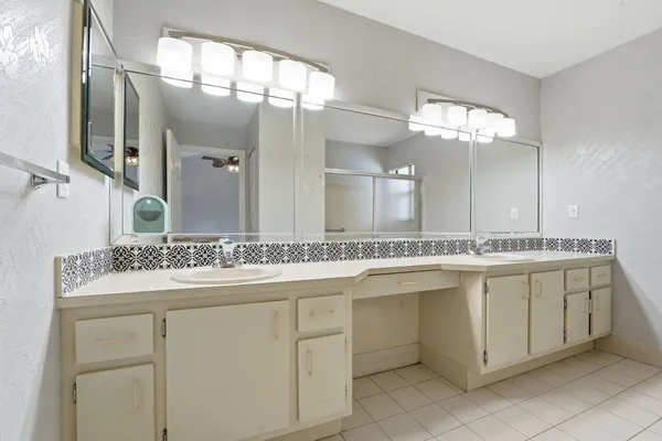 $4,300 | 9284 Laurel Green Drive, Boynton Beach, FL 33437