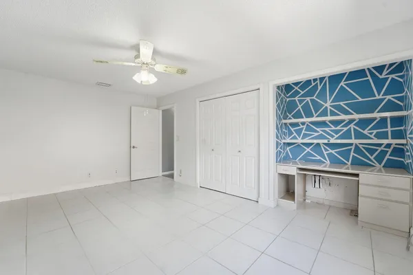 $4,300 | 9284 Laurel Green Drive, Boynton Beach, FL 33437