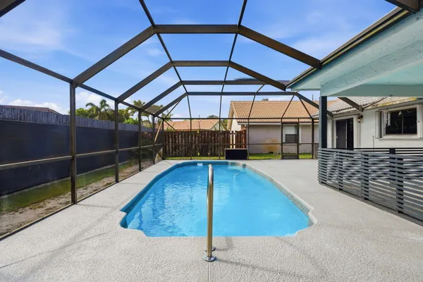 $4,300 | 9284 Laurel Green Drive, Boynton Beach, FL 33437