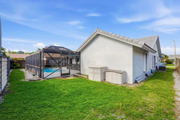 $4,300 | 9284 Laurel Green Drive, Boynton Beach, FL 33437