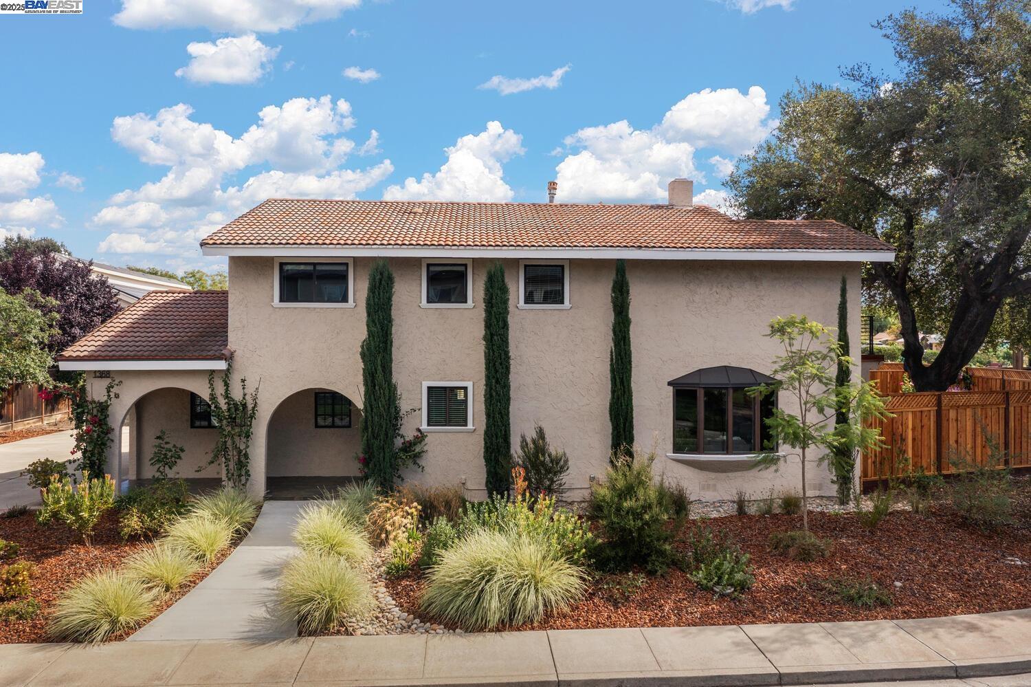 1368 Pegan Common Livermore, CA 94550 - Photo 4 of 59