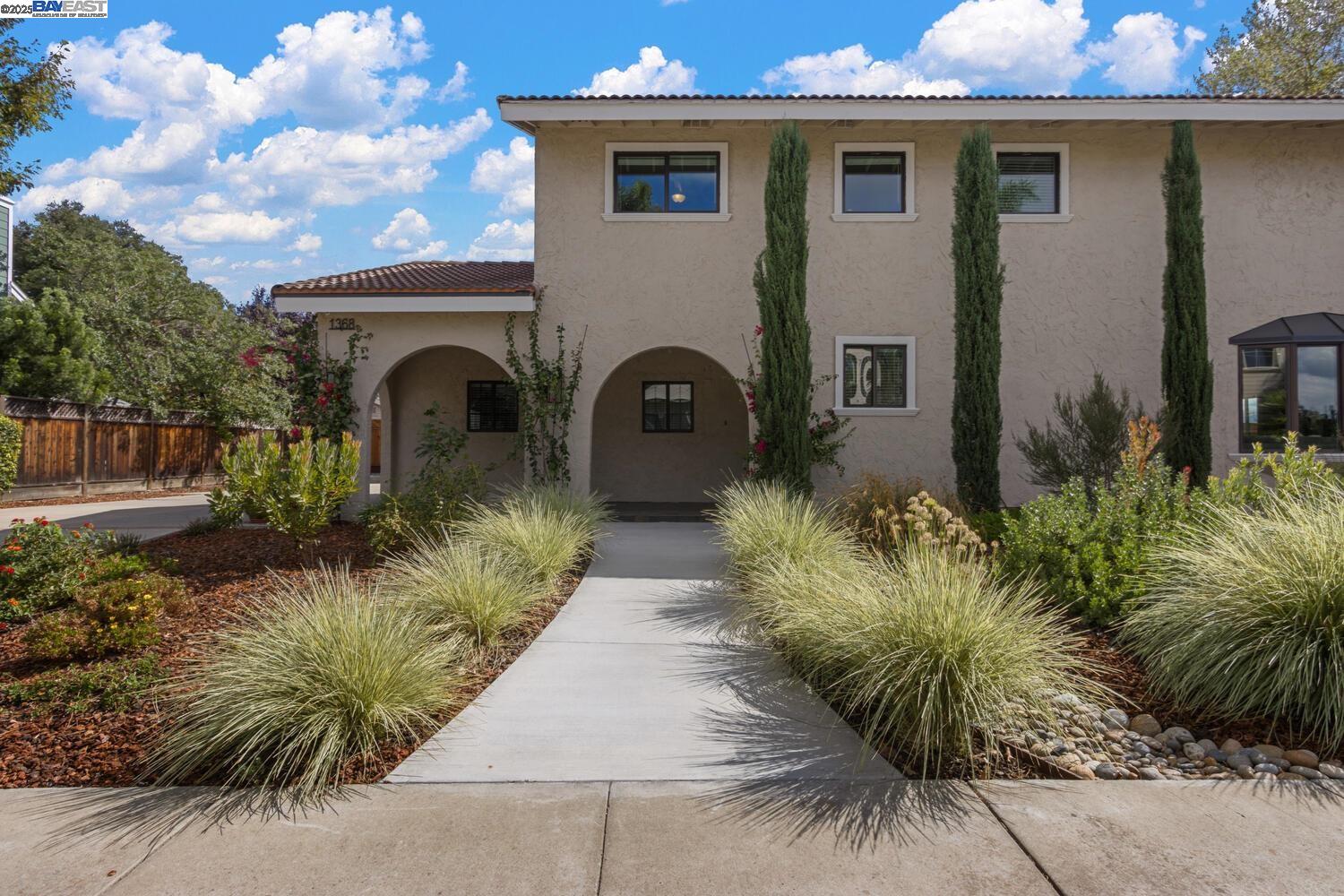 1368 Pegan Common Livermore, CA 94550 - Photo 5 of 59