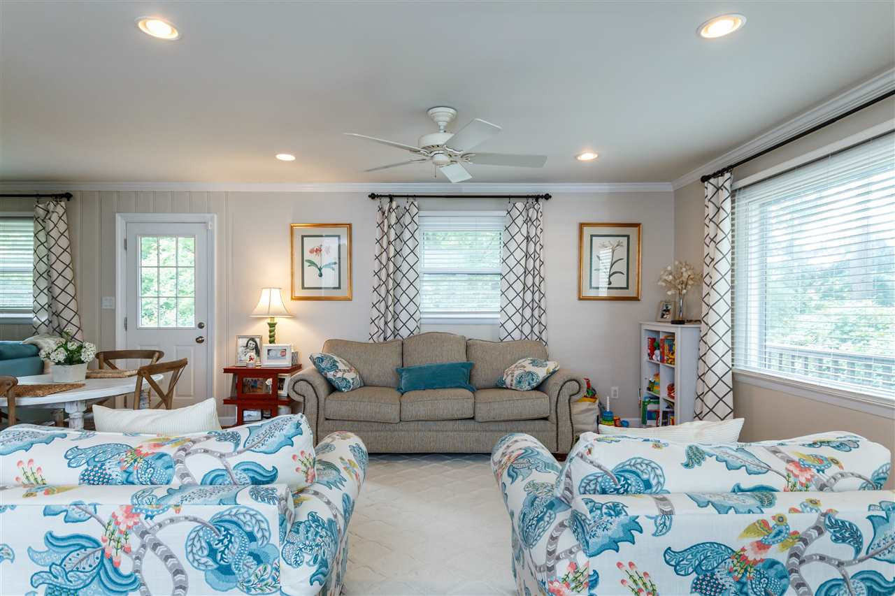 3034 Plantation Road Raleigh, NC 27609 - Photo 8 of 25 Photo 8