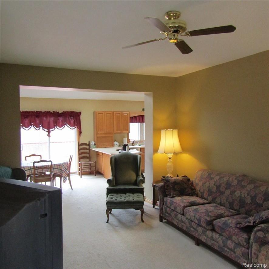 8240 West Lange Road Fowlerville, MI 48836 - Photo 23 of 50 IMG_0505.JPG
