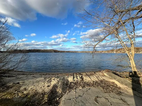 $19,900 | Oak Vacant Lots, Pinckney, MI 48169